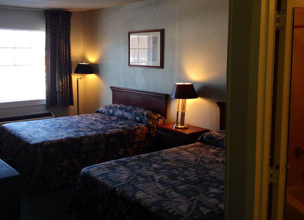 Country Hearth Inn And Suites Падука Екстериор снимка